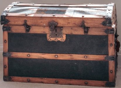 Treasure-style chest in beige background